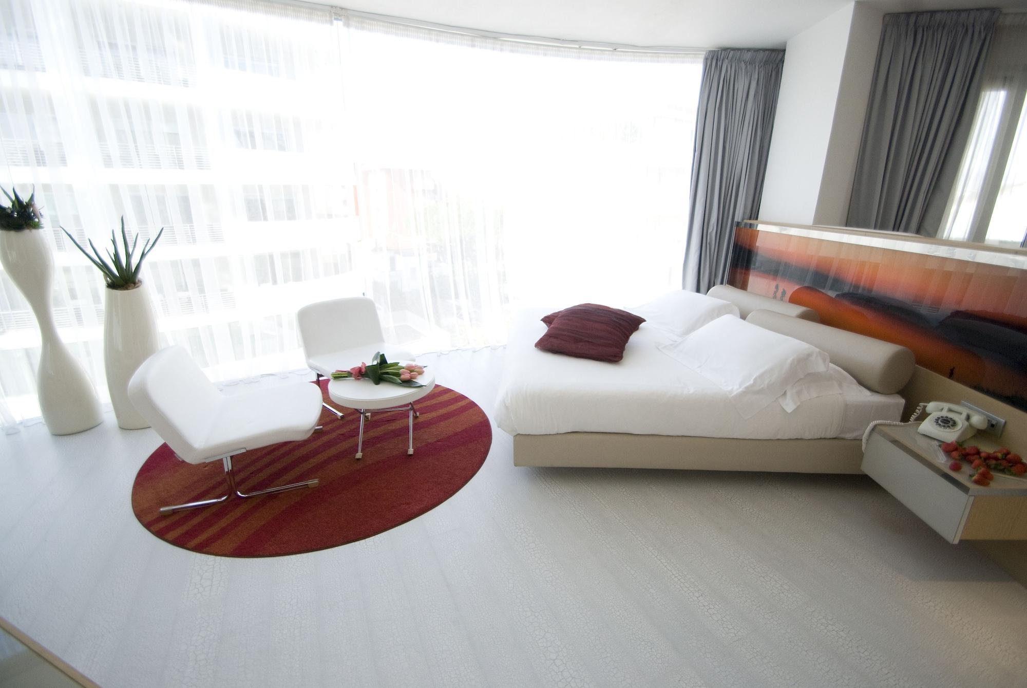 Hotel Waldorf- Premier Resort ミラノ・マリッティマ エクステリア 写真