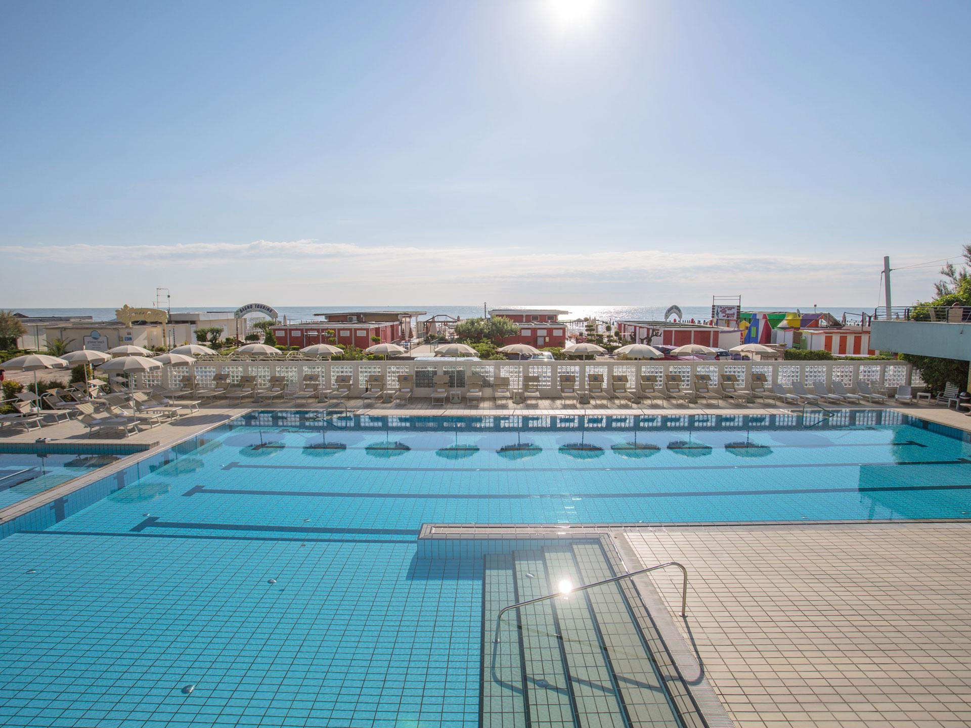Hotel Waldorf- Premier Resort ミラノ・マリッティマ エクステリア 写真