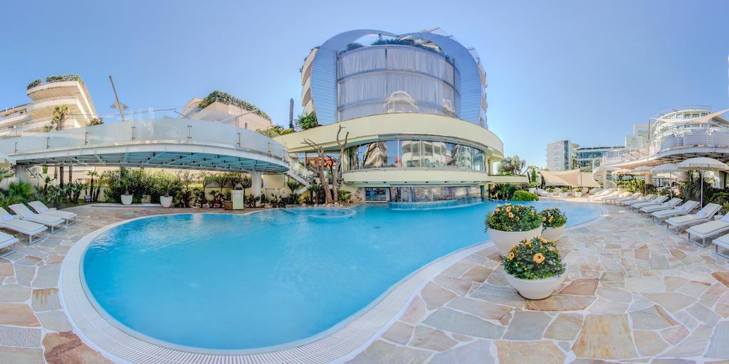 Hotel Waldorf- Premier Resort ミラノ・マリッティマ エクステリア 写真