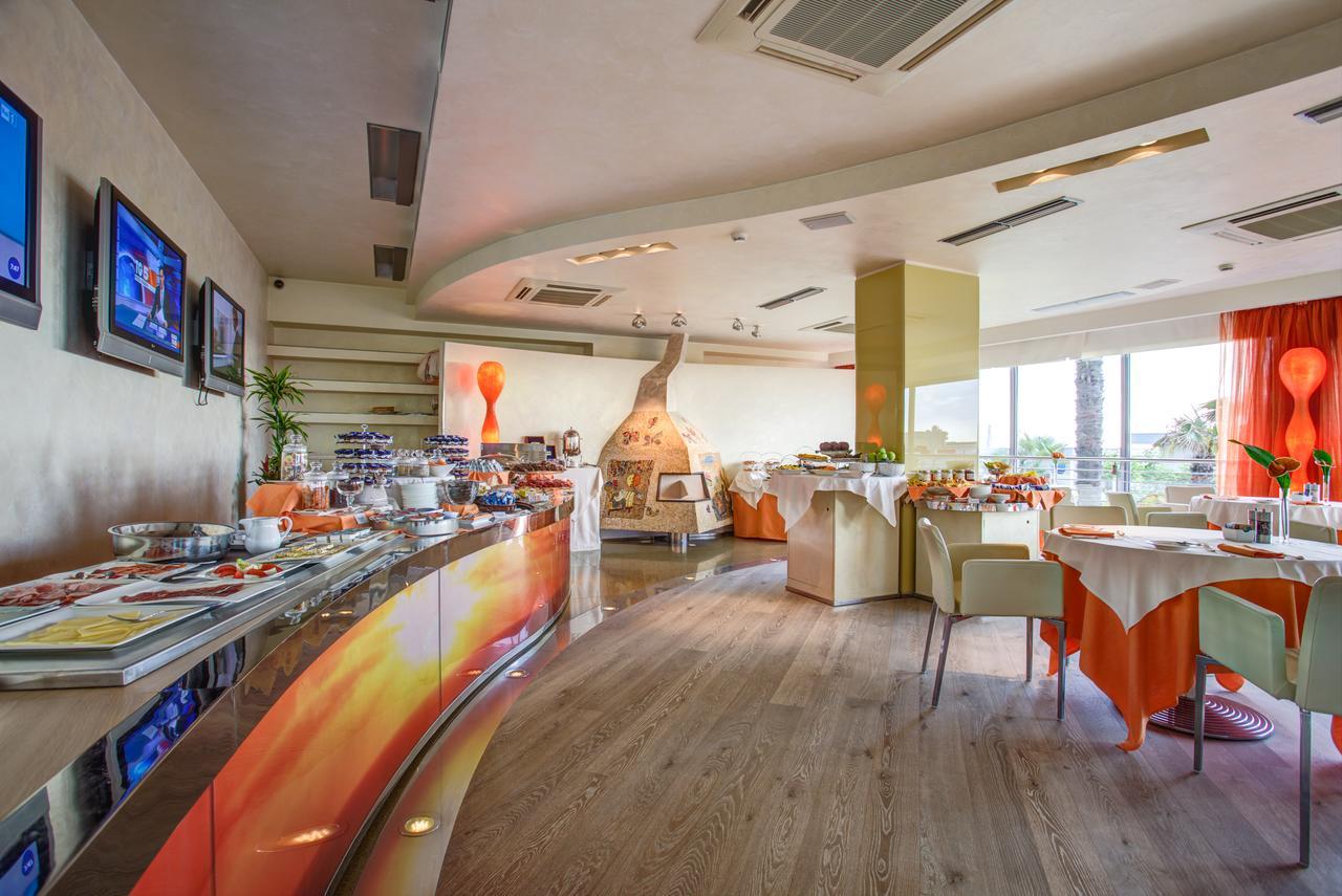 Hotel Waldorf- Premier Resort ミラノ・マリッティマ エクステリア 写真
