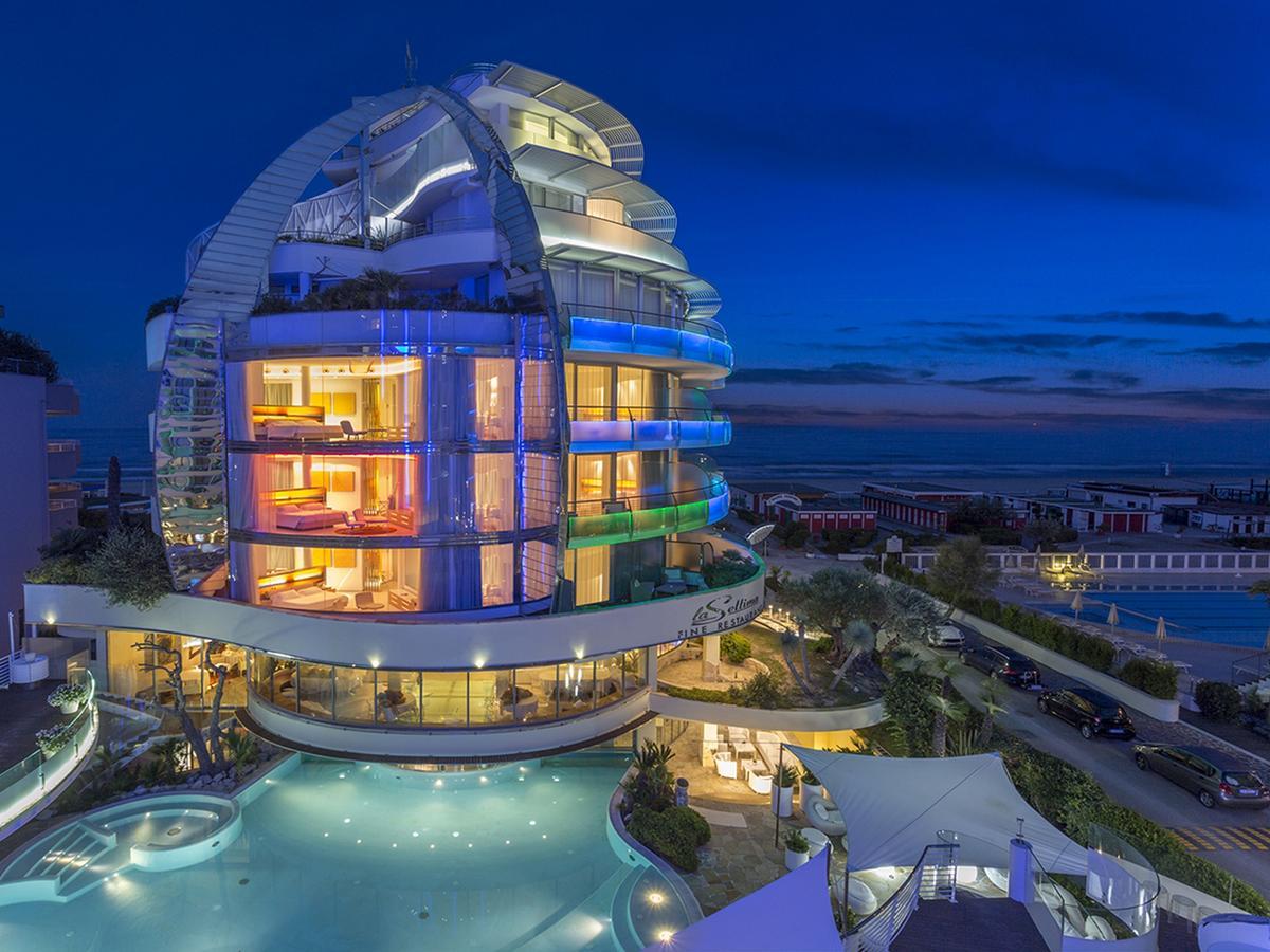 Hotel Waldorf- Premier Resort ミラノ・マリッティマ エクステリア 写真